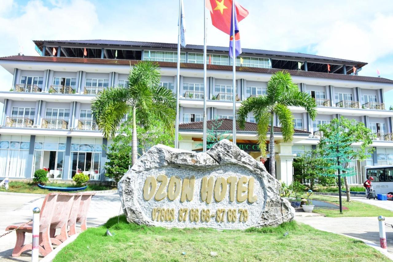 Ozon Hotel Nam Can Extérieur photo