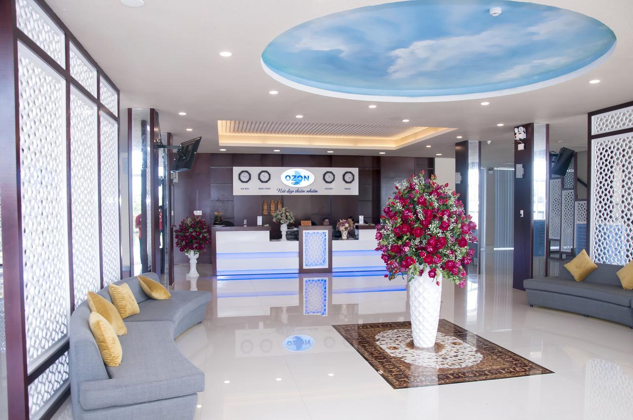 Ozon Hotel Nam Can Extérieur photo